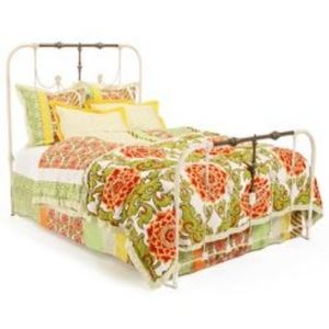 🔥Anthropologie Vintage Alhambra Queen Set